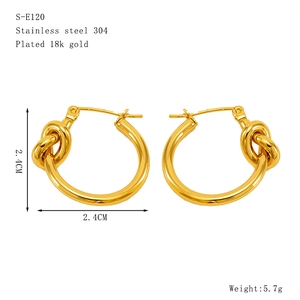 Detailed specs of knotted 18k gold plated stainless steel hoop earrings with 2.4cm size