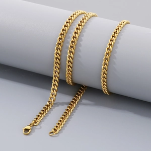Collier chaîne gourmette en acier inoxydable doré avec fermoir mousqueton chic