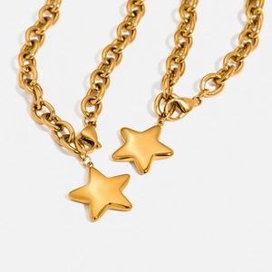 Elegant Stainless Steel Bracelet With Freshwater Pearl And Star Pendant 18K Gold Plated Waterproof Jewelry For Women