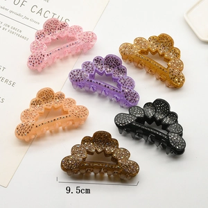 Sparkling rhinestone cutout hair claws in six colors including pink and gold, 9.5cm length