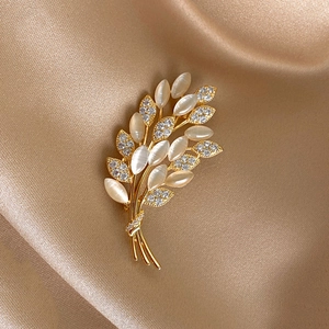 Wheat Ear Brooch For Women Alloy Cat Eye Stone Rhinestone Elegant Gold Leaf Pin Jewelry Gift