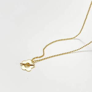 Elegant 925 sterling silver gold beaded necklace with flower pendant and T-bar toggle clasp