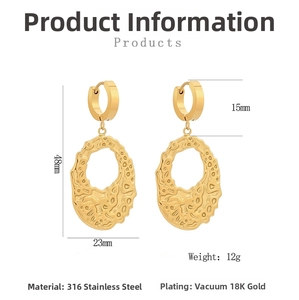 Detailed view showing dimensions and 18K gold vacuum plating on irregular oval earrings
