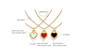 Vue détaillée du pendentif cœur en or 18K avec nacre et dimensions précises