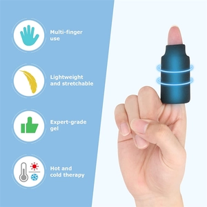 Features of gel finger ice pack sleeve showing hot and cold therapy and multi-finger use