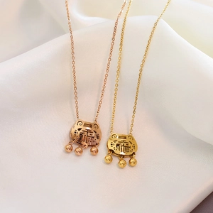 Titanium Steel Longevity Lock Necklace For Women Retro Hollow Out Fu Character Pendant Rose Gold Plated Ruyi Lock Jewelry