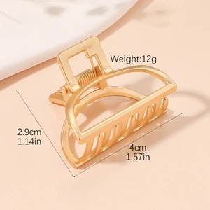 Golden metal hair claw clip for high ponytail with dimensions 4cm x 2.9cm and 12g weight