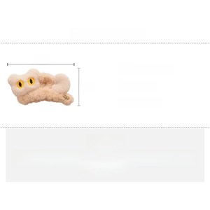 Détail de la pince à cheveux chat en peluche avec dimensions 11x4cm et matériau acrylique