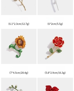 Detailed view of sunflower and rose flower brooches with size and weight dimensions