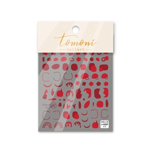 Detailansicht der roten japanischen Herz-Nagelaufkleber in klarer Verpackung