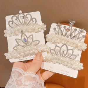 Set di fermagli per capelli a corona e stella con perle e strass per bambina e neonata