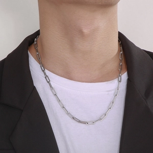 Men's minimalist stainless steel paperclip chain necklace in polished silver finish
