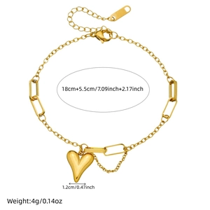 Gold-plated stainless steel chain bracelet featuring a polished 3D heart-shaped pendant
