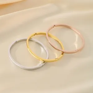 Minimalist Polished Stainless Steel Oval Bangle Bracelet Smooth Curved Surface Hidden Buckle 18K Gold Plated Jewelry