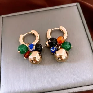 Boucles D'oreilles Créoles Bohèmes En Perles De Pierre Colorées Avec Boule Dorée Polie Pour Femmes Bijoux Vintage