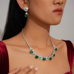 Luxury zircon flower necklace and earring set with green round stones for women