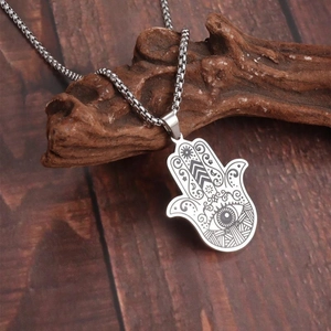 Collana vintage Mano di Fatima in acciaio inossidabile con malocchio e incisione laser