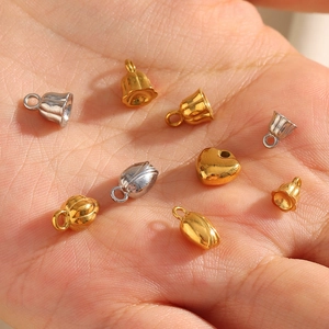 Pendentifs cœur et lys en acier inoxydable plaqué or 18K pour bijoux DIY