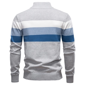 Vue arrière du pull gris pour hommes avec motifs à rayures et poignets en maille côtelée