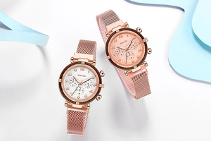 Détail des bracelets de montre milanais en or rose et des cadrans décoratifs élégants