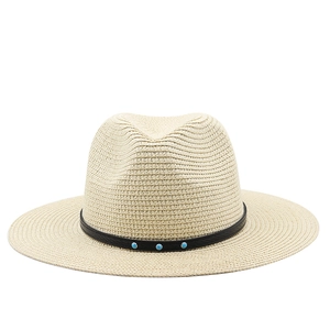 Cappello Panama da uomo in lino beige con fascia nera e pietre turchesi per l'estate