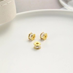 Perles exquises en cuivre doré avec zircon carré pour la création de bracelets DIY