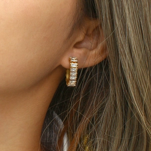 Gold-plated geometric open O-ring stud earrings with rectangular zircon for women