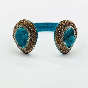 Bracelet manchette bleu texture serpent avec druzy en cristal et strass brillants