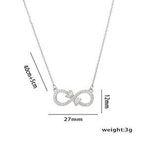 Collier infini en acier titane argenté avec cristaux de zircon et dimensions