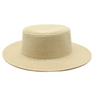 Cappello di paglia beige classico da donna con cupola piatta e tesa parasole estiva