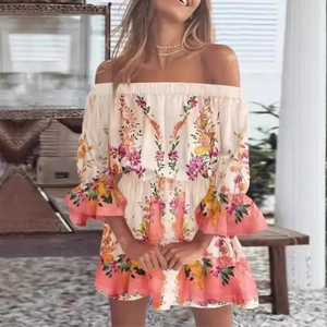 Bloemen mini-jurk met blote schouders, elegante bloemenprint en korte mouwen met ruches