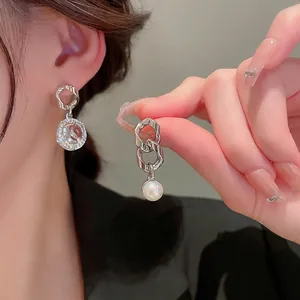 Asymmetric Chain Link Artificial Pearl Drop Earrings With 925 Sterling Silver Earring Post Vintage Portrait Coin Relief Retro Jewelry