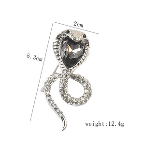 Detailed size map of silver snake brooch with rhinestones showing 2cm width and 5.3cm length