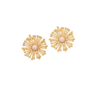 Elegant gold heart stud earrings with imitation pearl in a sunburst pattern design