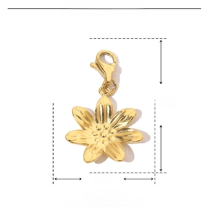 Detaillierte Maße des 17mm Gold-Edelstahl-Blumenanhängers mit Karabinerverschluss