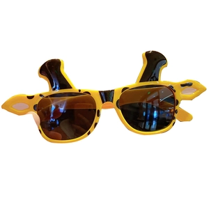 Funny giraffe-shaped sunglasses for kids with animal prints and cute 3D ears