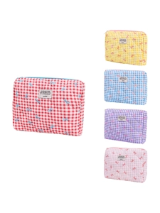 Quilted checkered cosmetic bags set with bow prints in five colors and zipper closure