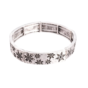 Bracelet élastique vintage argenté orné de motifs complexes de flocons de neige