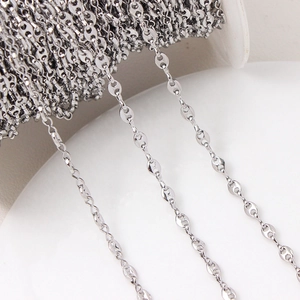 Close-up of silver-plated coffee bean pig nose metal chain link for DIY jewelry making