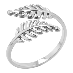 Close-up of a silver leaf-shaped stainless steel adjustable open ring for men and women