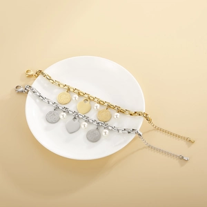 Bracelet chaîne à maillons en acier inoxydable avec cœur et perle en finitions or et argent