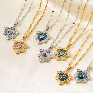 Collana con Pendente a Cuore in Rame Zirconia per Donna Stile INS Intarsio Conchiglia di Abulone Catena Clavicola Gioielli