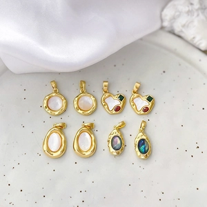 Assorted 18k gold plated natural shell heart pendants for jewelry making accessories