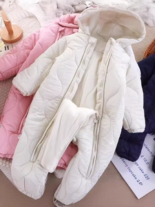 Tutina invernale neonato con cappuccio doppia cerniera e motivo trapuntato a onde