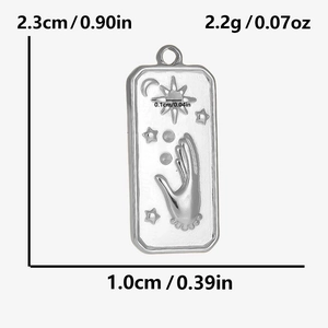 Vue détaillée du pendentif céleste en acier avec dimensions précises de hauteur et de largeur