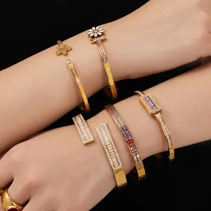 Brazalete De Acero Inoxidable Impermeable Hipoalergénico Circón Margarita Estrella Arcoíris Diseño Para Mujer
