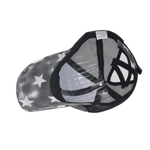 Detail of cotton ponytail baseball cap with star pattern and breathable mesh back