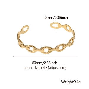 Detailed view of golden chain-link open bangle with 9mm width and 60mm adjustable diameter