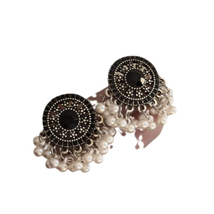 Vintage silver stud earrings with black gemstone and white faux pearl tassel fringe