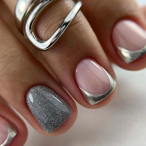 Unghie Finte Argento Metallizzato Mercurio Glitter French Tip Nude Rosa Stile Ins Ragazza Cool Moda Per Donne